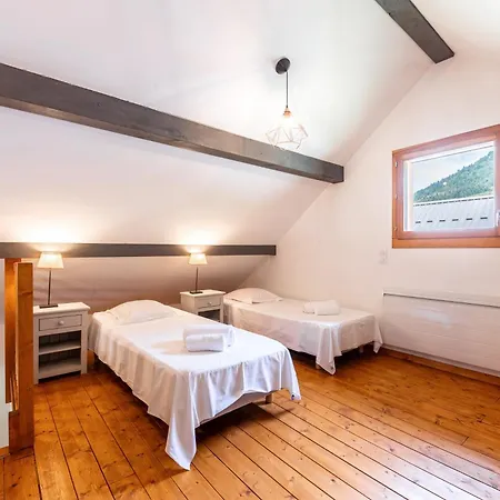 Sambuy - Val De Tamie Chalet *